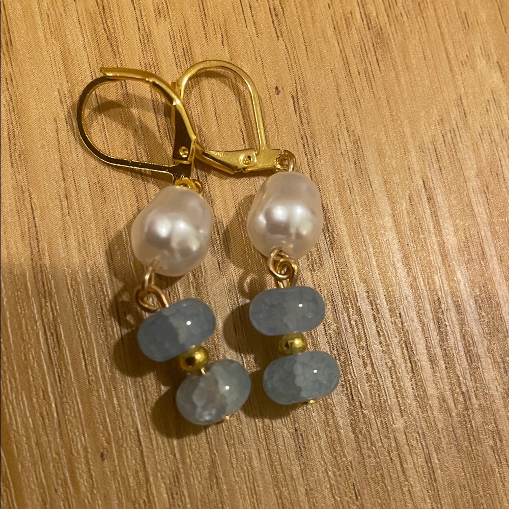 Vintage Gold and aquamarine Pearl Earrings